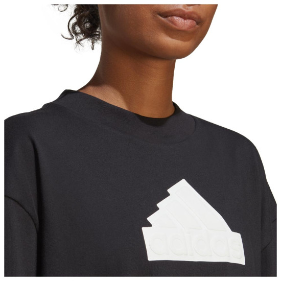 Adidas Γυναικεία κοντομάνικη μπλούζα W Future Icons Badge Of Sport Boyfriend Tee Adidas Γυναικεία κοντομάνικη μπλούζα W Future Icons Badge Of Sport Boyfriend Tee